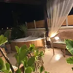 דירה No Vabbe! Penthouse… טורה סנטה סוזנה