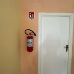 דירה No Vabbe! Penthouse… טורה סנטה סוזנה
