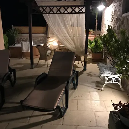 No Vabbe! Penthouse… * Torre Santa Susanna