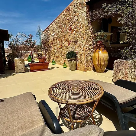 No Vabbe! Penthouse… Torre Santa Susanna