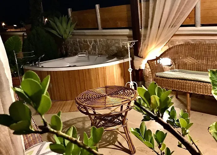 No Vabbe! Penthouse… Torre Santa Susanna