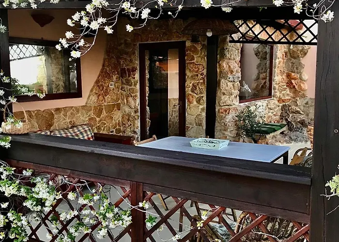 No Vabbe! Penthouse… * Torre Santa Susanna