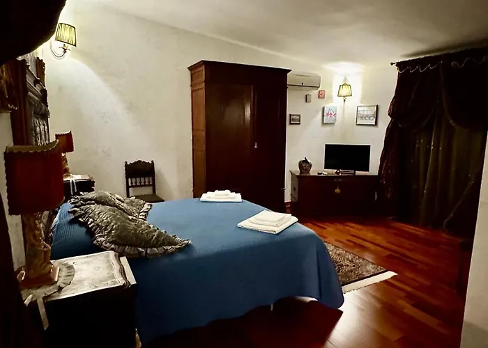 No Vabbe! Penthouse… * Torre Santa Susanna